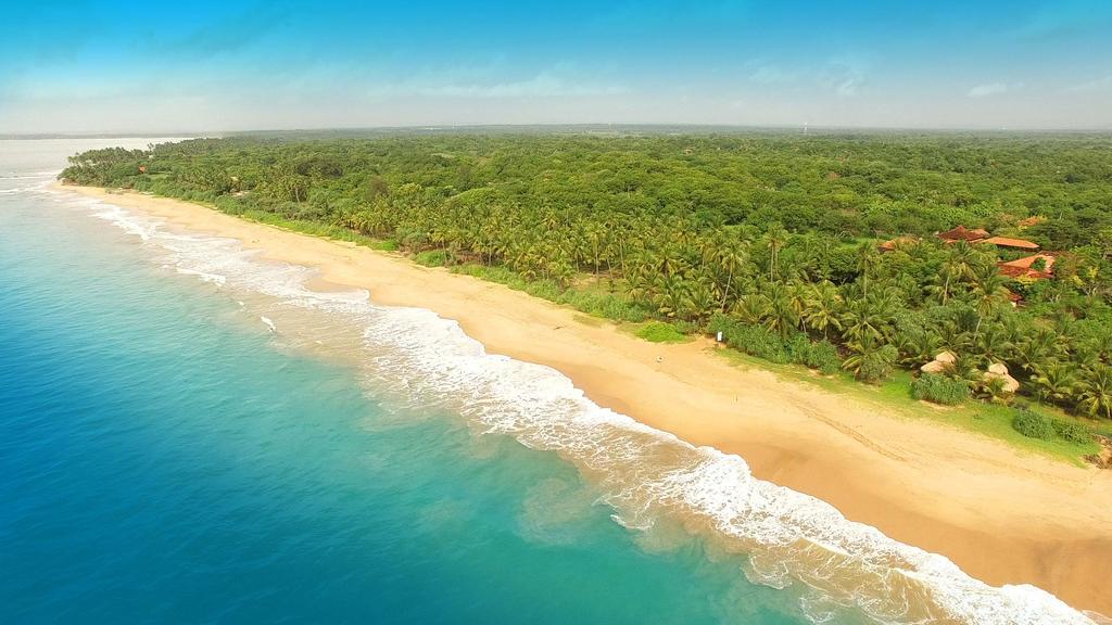Ranna 212 Beach Resort Kahandamodara Exterior photo