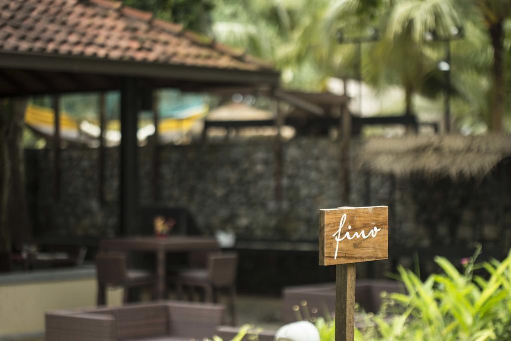 Ranna 212 Beach Resort Kahandamodara Exterior photo