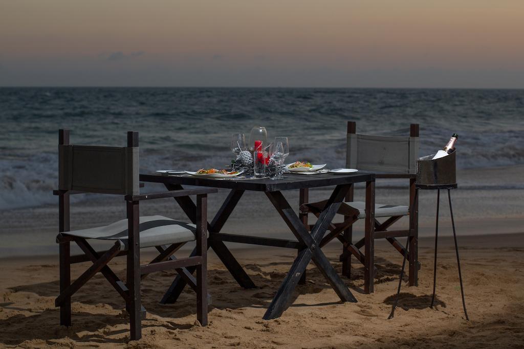 Ranna 212 Beach Resort Kahandamodara Exterior photo